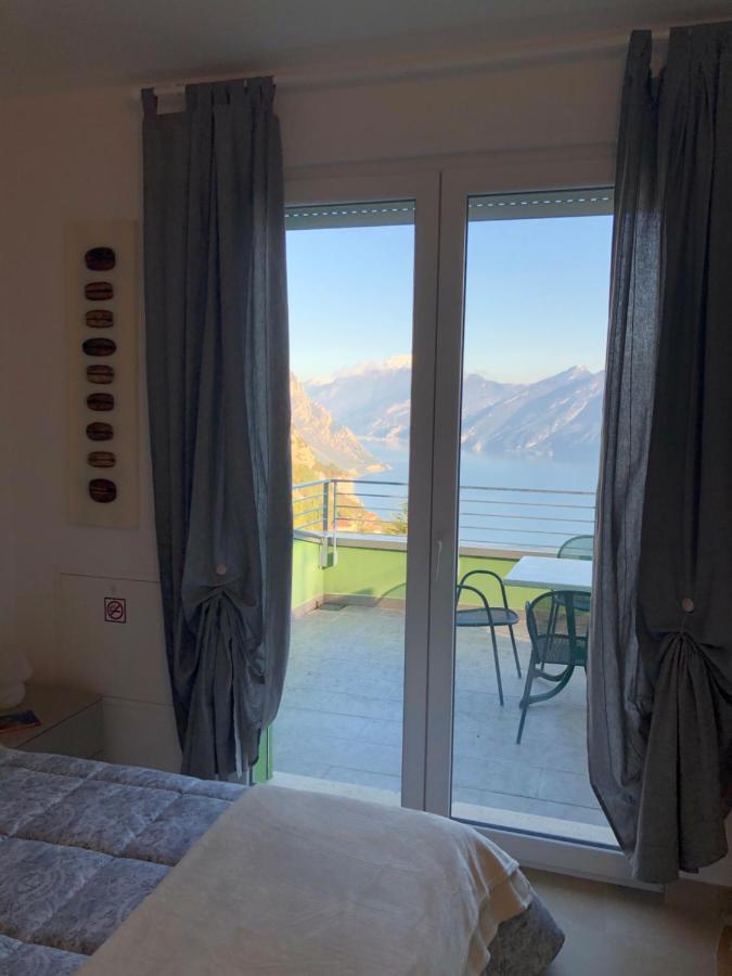 Un Balcone Sul Garda Apartment Tremosine Luaran gambar